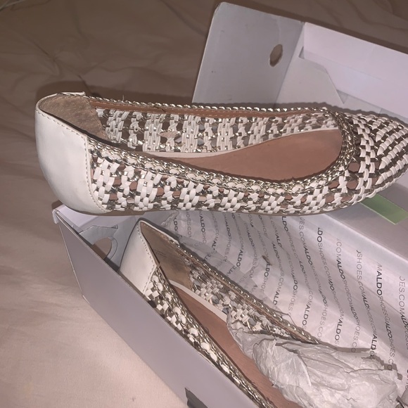 ALDO Flats - Picture 2 of 3